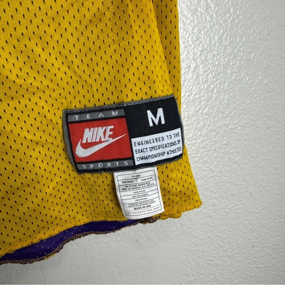 Nike Los Angeles Lakers Vintage Reversible Warm Up Jersey Size Medium - Picture 2 of 8